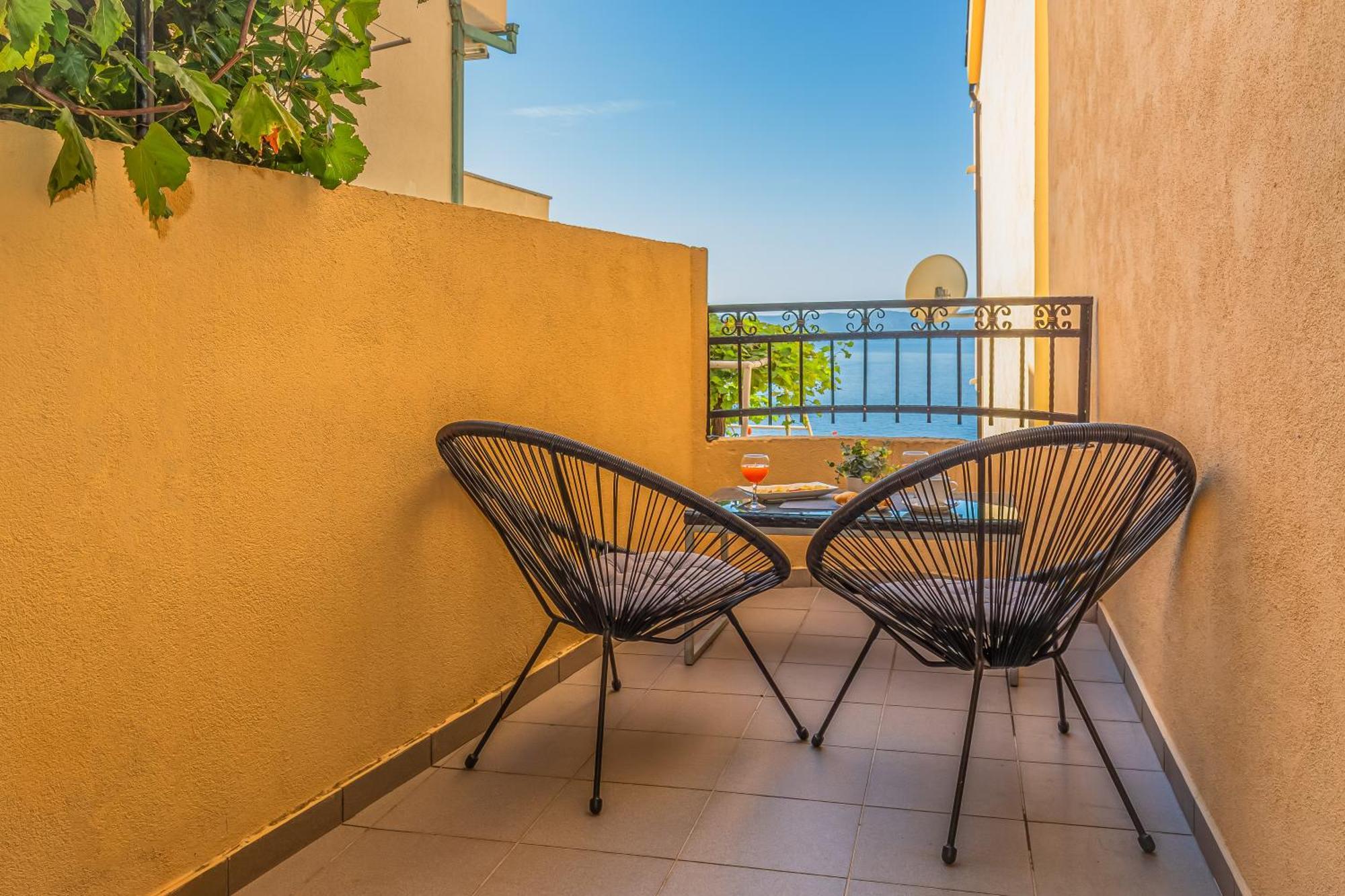 Apartments Gudelj พอดโกรา ภายนอก รูปภาพ